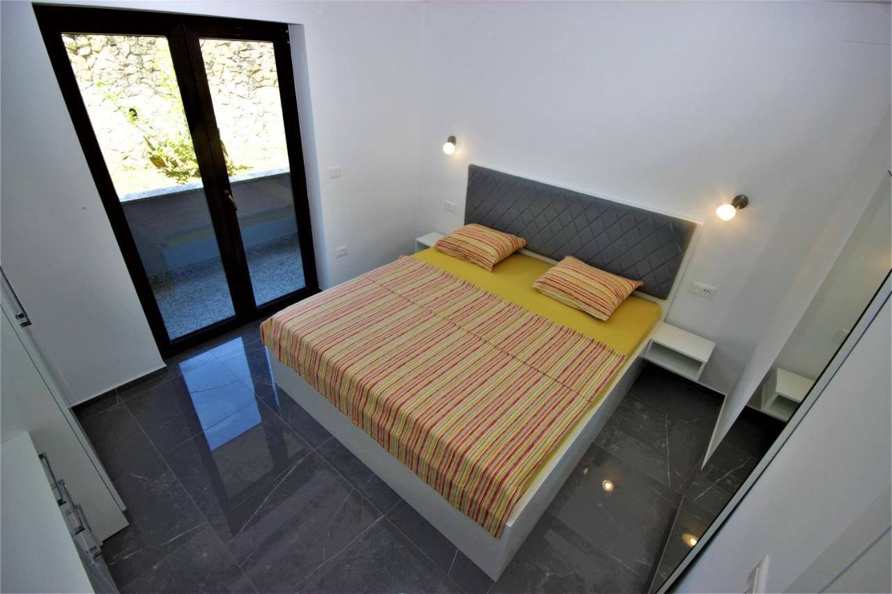 Apartments Smitran Banjole Exterior photo
